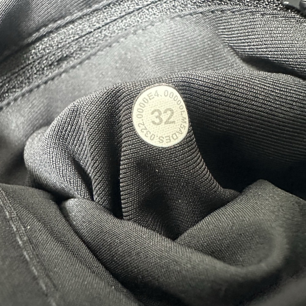 Lululemon Pants Mens 32x31 Black ABC Classic Warpstreme Business Chino City - Picture 9 of 9